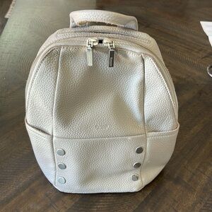 Hammitt Hunter 2 - Medium - Pebble Leather/Gray Natural